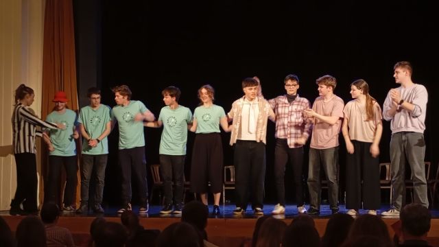 Skvělé vystoupení Nezakopneš!